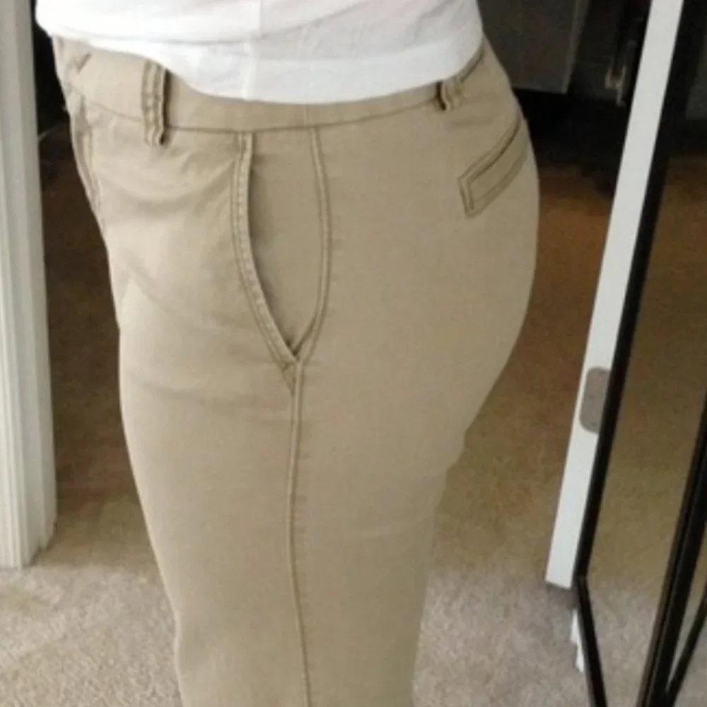 City Fit Khakis